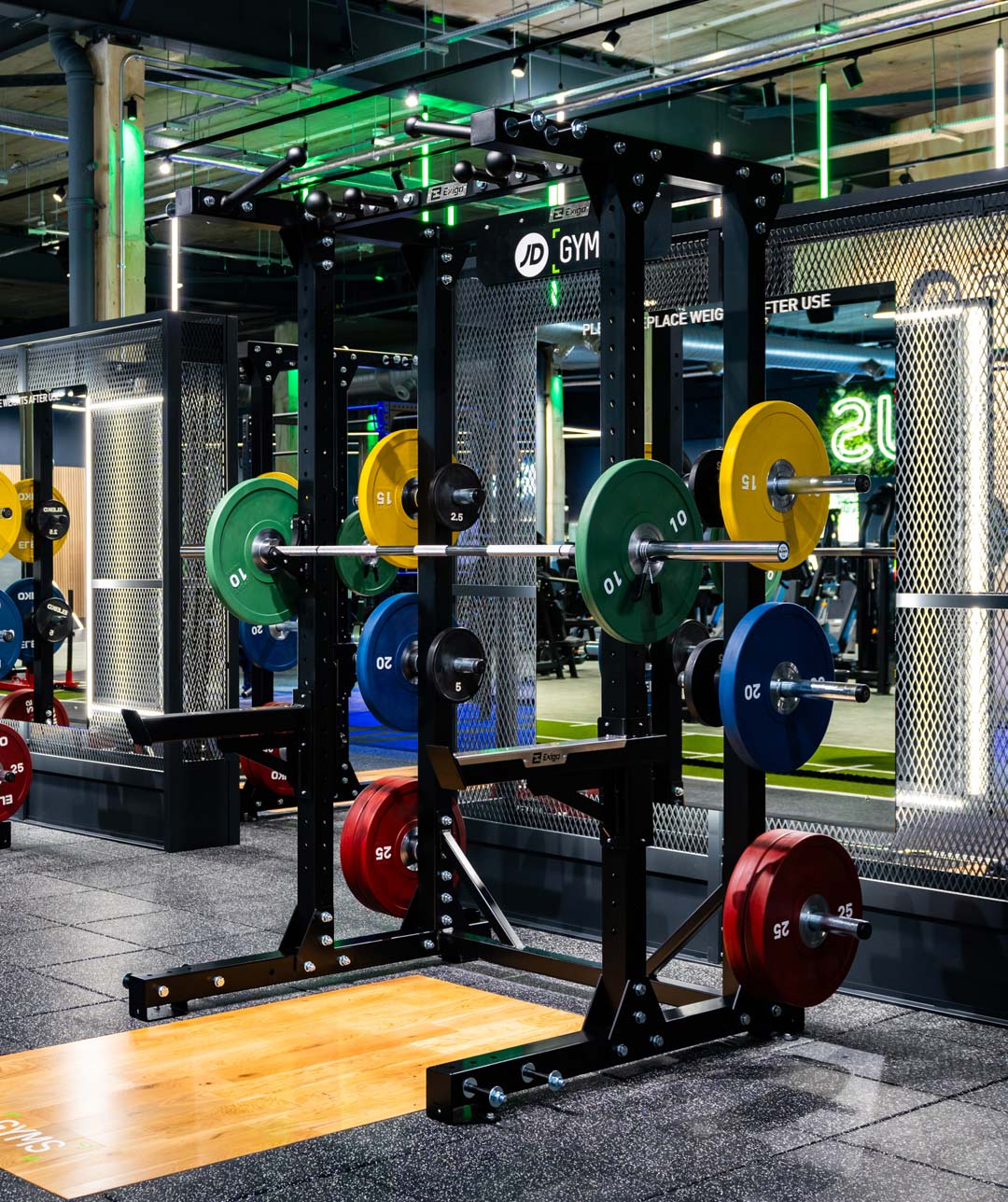 Exigo®  E80 Elite Half Rack